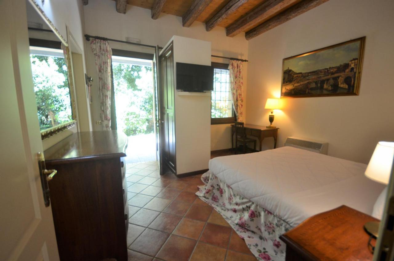 Hotel Villa Luppis Pasiano Di Pordenone Экстерьер фото