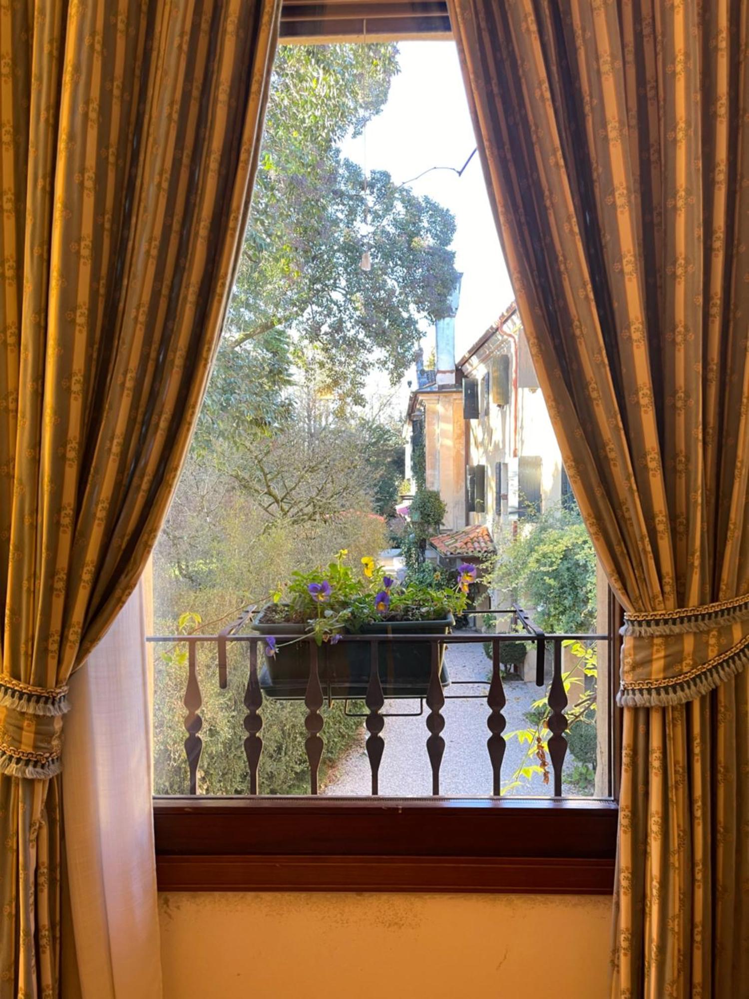Hotel Villa Luppis Pasiano Di Pordenone Экстерьер фото