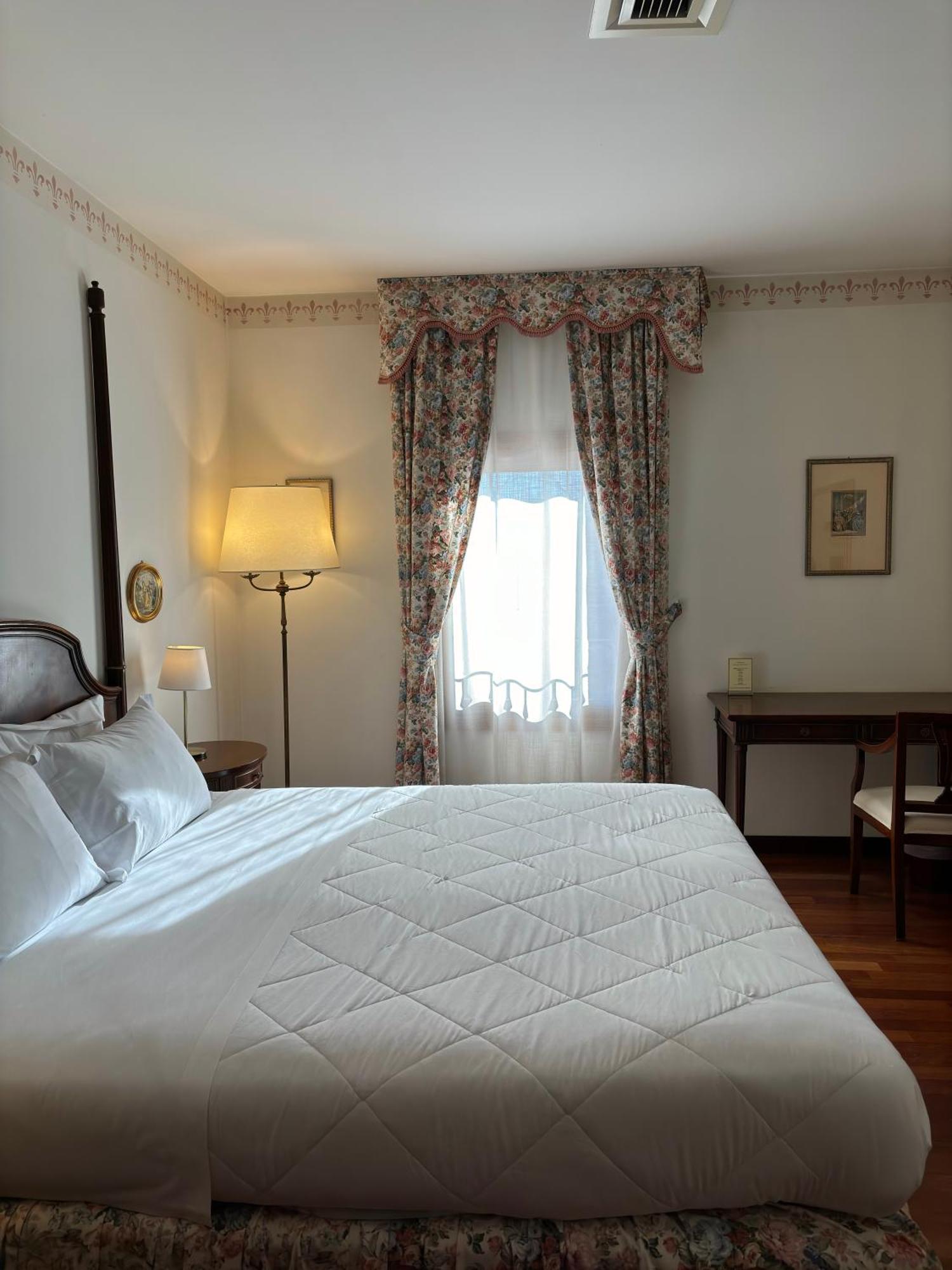 Hotel Villa Luppis Pasiano Di Pordenone Экстерьер фото